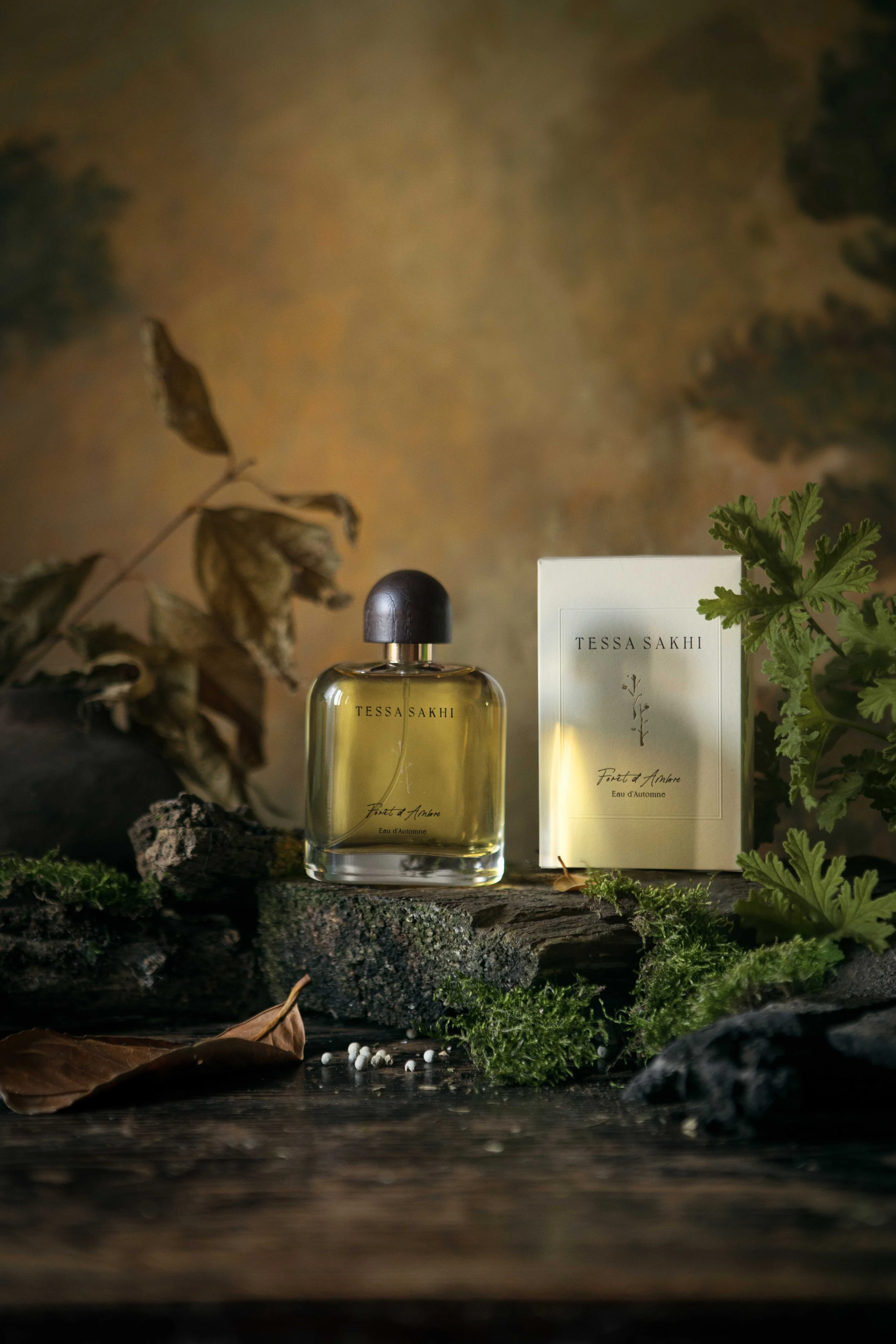 FORÊT D'AMBRE - Eau d'Automne — T E S S A S A K H I